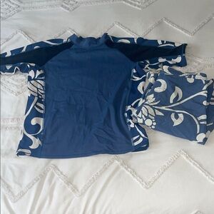 Lands’ End Boy’s Swimsuit Rash Guard‎ Trunks Blue White Size 10-12 Vintage Beach